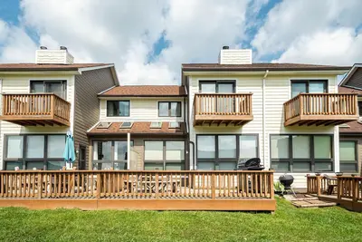 Image de Ski Harbor 14 | Lakefront Townhome, Community Pool