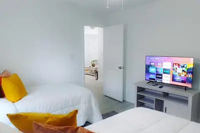 Image de Cozy 2-Bedroom in Miami. Near Everything