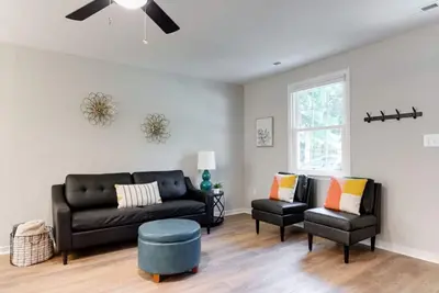 Image de Charming, Cheerful 3 Bedroom Home in Richmond, Va!