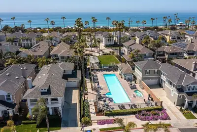 Image de Your Summer Beach Oasis