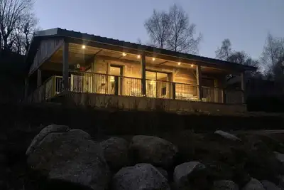 Image de Gîte Parc Naturel des Cévennes Altiport\nLe site peut accueillir jusqu'à 36 pers