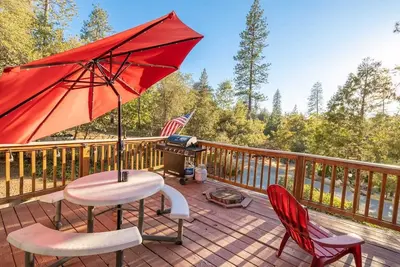 Image de Cabin in the forest, close to Bass Lake & Yosemite, mountain views & deck