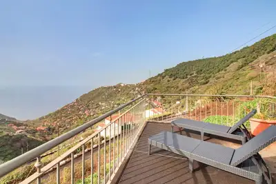 Image de Maison de vacances Madeira Villa Liliana avec vue sur la mer, Terrasse & Wi-Fi