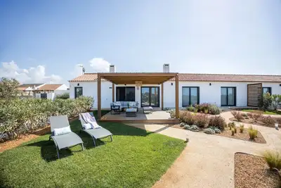 Image de Maison de vacances Planalto Vicentino - Casa Lavanda avec vue sur la mer, terrasse et Wi-Fi.