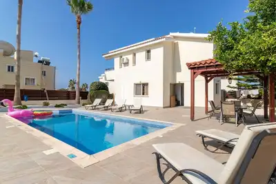 Image de Coral Bay - Prime Tourist Location - Detached Villa - Private Pool