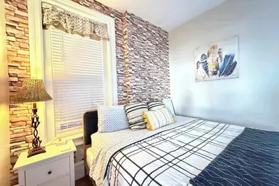 Image de Suite One/King Bed/2TVs/Free Parking & museums