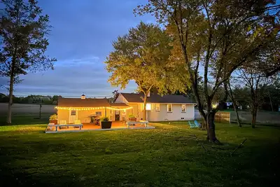 Image de New! Pet-friendly Bucks County home, huge backyard