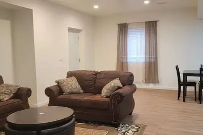 2 bedroomsand 2 bathrooms beautiful walkout basement.