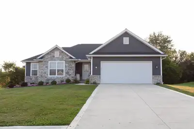 Image de Safe Haven - Newer Home In A Quiet Neighborhood