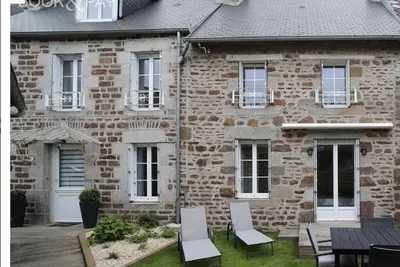 Image de Le Cozy Maupas. Peaceful Normand stone house with a garden.