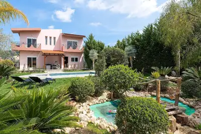 Image de Maison de vacances Soroni pour 1 - 7 personnes avec 3 chambres à coucher - Maison de vacances
