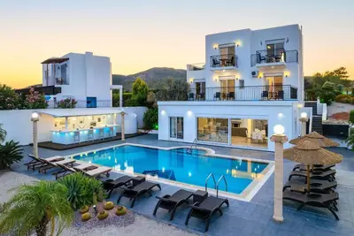 Image de Maison de vacances Gennadi pour 1 - 10 personnes avec 4 chambres à coucher - Maison de vacances