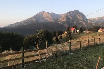 Image de Vista Pitomine, planinska kuća u blizini Crnog jezera