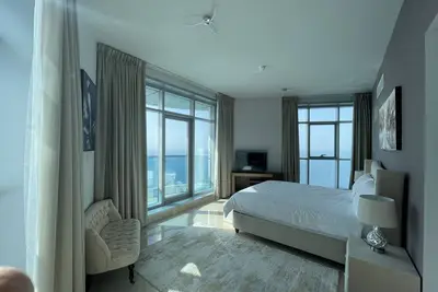 Image de Beachfront paradise just minutes from Dubai