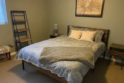 Image de Two private bedroom, one  bath, small kitchenette. Sleeps two.