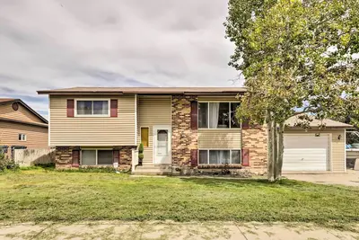 Image de Deck + Yard: Pet-Friendly Apartment in Magna!