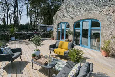 Image de Ty Coets - a ground floor bedroom that sleeps 7 guests in 3 bedrooms