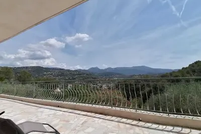 Image de Séjour en pleine nature, vue imprenable, jacuzzi