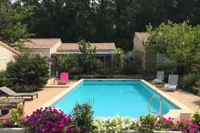 Image de Les Hauts d'Eyragues : Gîte Rêverie