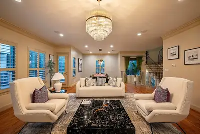 Image de Best Location in Houston - Very spacious house - Close to everything
