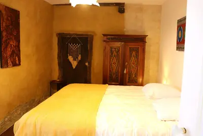 Image de Charme et Nature - Chambre dans maison en terre crue en Pays de Brocéliande