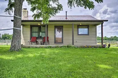 Image de McArthur Cabin: Peaceful Getaway on Farm!