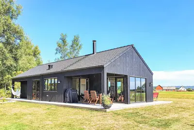 Image de Superbe maison à Förslöv avec Wi-Fi