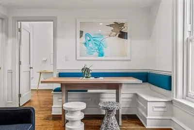 Image de Luxury in Ritt Sq. | Parking | Hosted By StayRafa