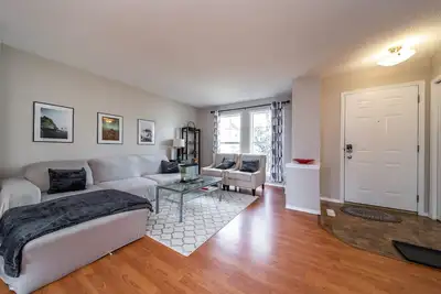 Image de Chic 3b★Ntflx★WiFi★Mins to Wem