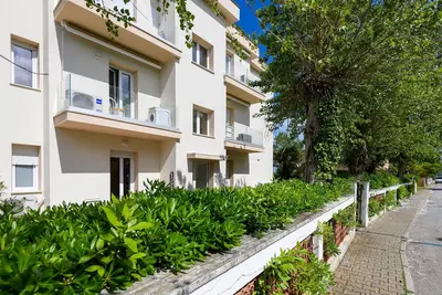 Image de Bel appartement à Marcelli avec WiFi