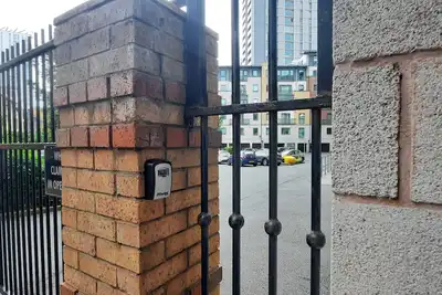 2-Bed Apartment near city centre