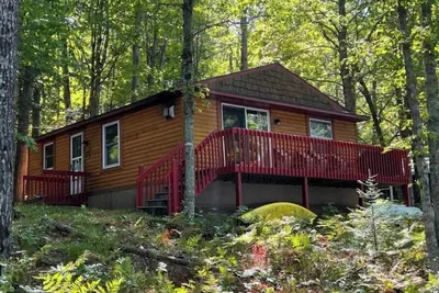 Image de Cozy 2-bedroom cottage on Stanley Lake 2. 5 miles from Ski Brule.