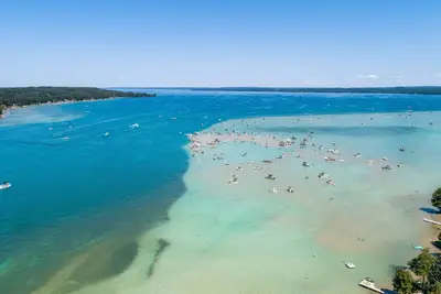 Image de Discover Up North & Torch Lake @ the Cabin on Clam