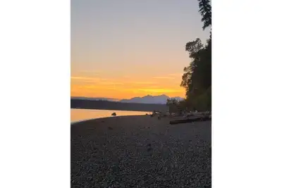 Image de Beachside One Bedroom Apt on South Puget Sound