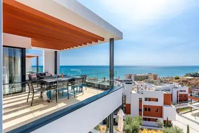 Image de Penthouse Middle Views | Luxury private terrace pool, sea view