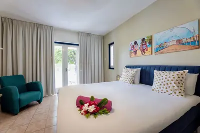 Image de Villa with Big Private Pool & Garden- near the Beach & Restaurants- Coral Estate