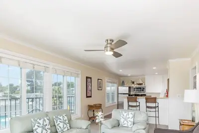 Image de Dog-Ok at Capitola Vista #4