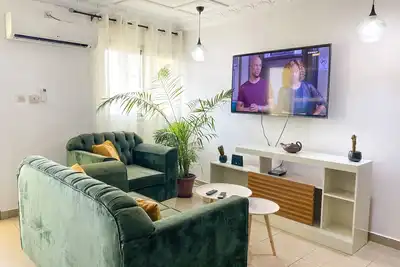 Spacious Cosy, super comfy Dowtown apartememt with Parking and Wifi