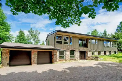 Image de Kettleby Country Retreat On 2. 5 Acres