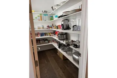 Image de Resort Style home with Lake and Ski Mountain Views