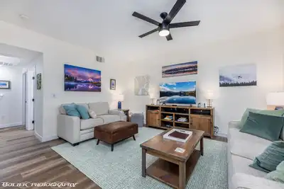 Image de Luxurious condo near golf with pool, hot tub, & all the comforts of home!