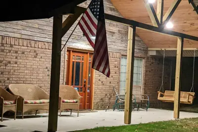 Image de Hunting lodge, weekend getaway, family gatherings. private country setting.