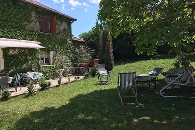 Image de Maison de famille dans la campagne bourguignonne