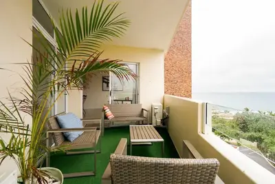 Image de Beautiful sea views from this airey 3 bedroom apartment