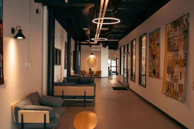 Image de Enger Lofts Hotel: Coffee Shop On Site ☕️🛶🪕🌊