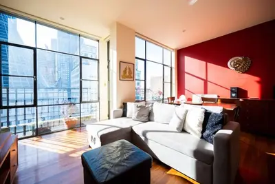 Image de Nova - Inner City Double Storey Loft With Views