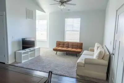 Image de 6 mins to Adobe Headquarter Brand New Condo/Lehi