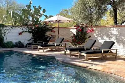 Image de Historic Oasis w/ Pool, Garden, & Fire Pit