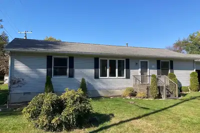 Image de A short walk to the north channel with access to a beach.