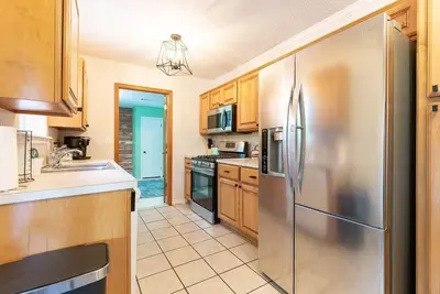 Image de Cozy Cottage in Norman, family friendly and just a short drive to Ou.